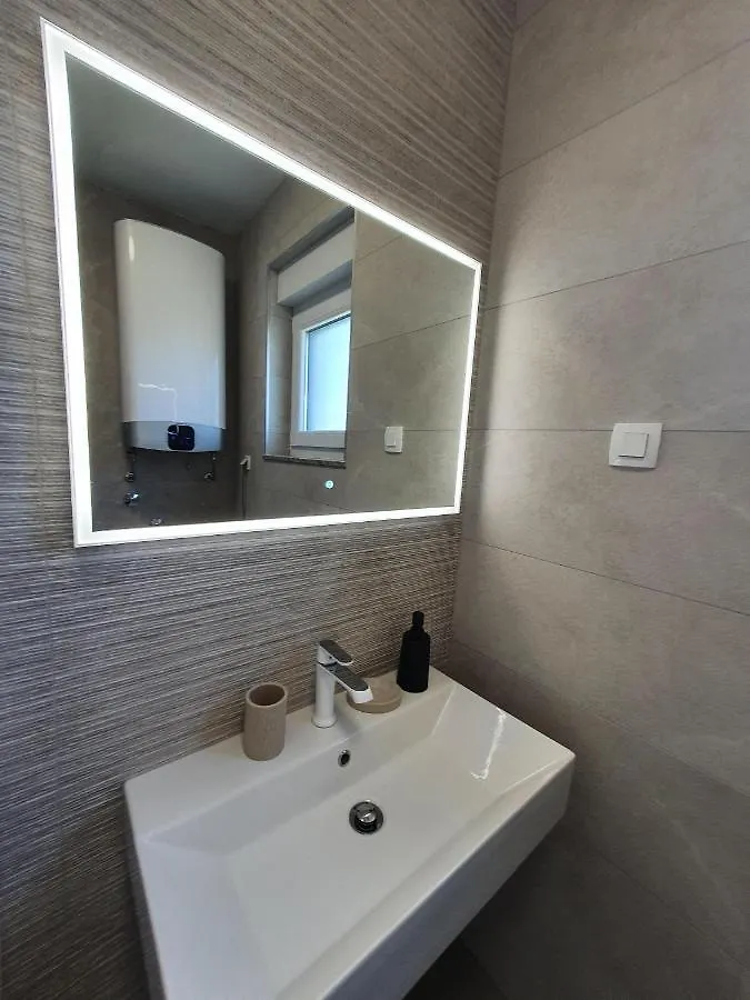 Beachside Place 0*, Sukosan Croatia