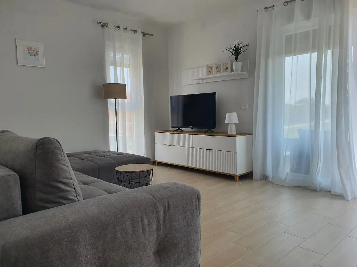 Beachside Place Apartman Sukosan